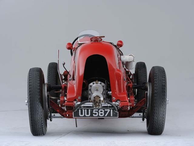 2-1929-tim-birkin-blower-bentley-4-1-2-litre-front-studio-03082012_640x480.jpg