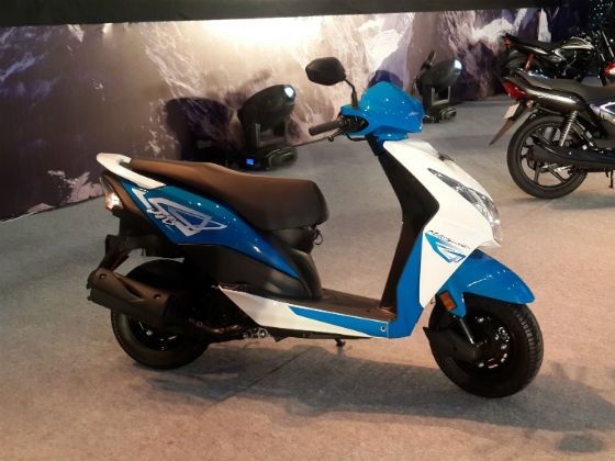 2015-honda-dio-04022015-m1-560x420_560x420.jpg