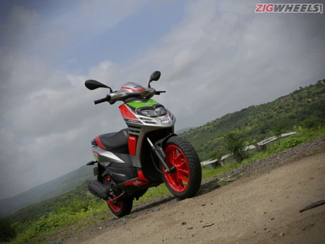Aprilia SR 150 Race