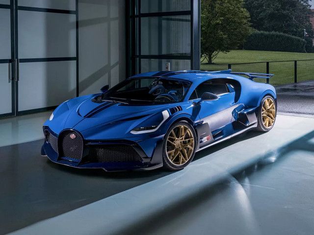 ZW-Bugatti-Divo-1