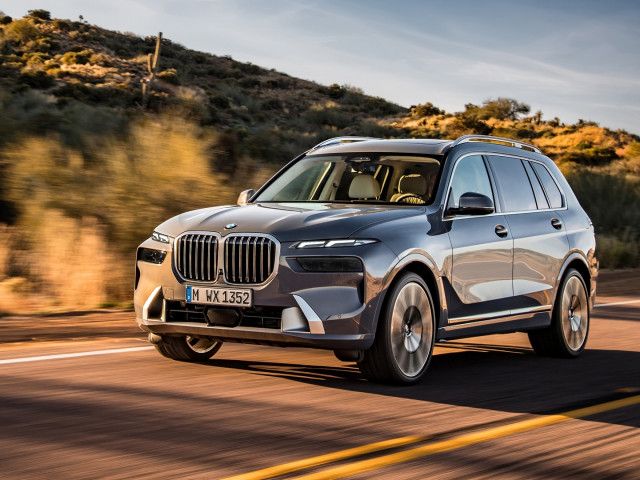 ZW-2022-BMW-X7